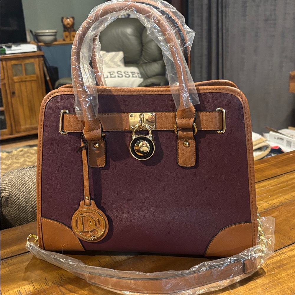 DASEIN NWT Dark Maroon and Brown Shoulder Purse/ Handbag. - Picture 2 of 11